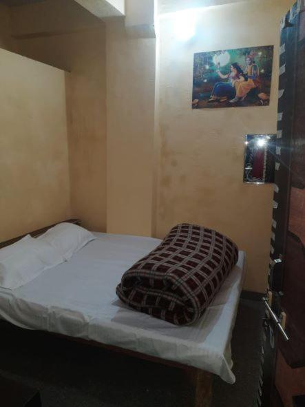 Gopal Sadan Capsule hotel